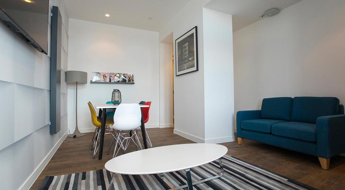 Modern City Living Studios At Riverside In The Heart Of Глазгоу Екстериор снимка