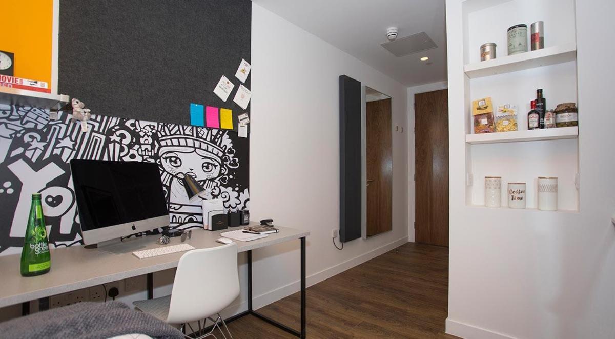 Modern City Living Studios At Riverside In The Heart Of Глазгоу Екстериор снимка