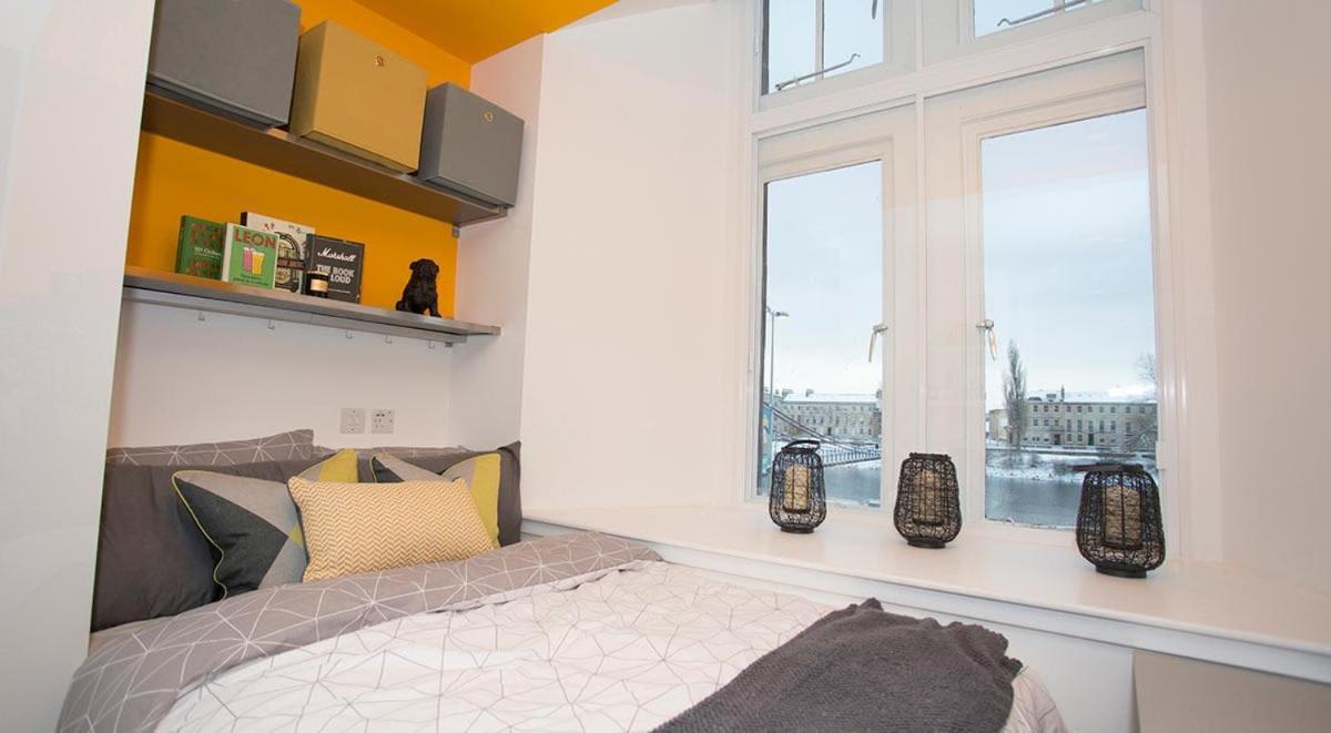 Modern City Living Studios At Riverside In The Heart Of Глазгоу Екстериор снимка