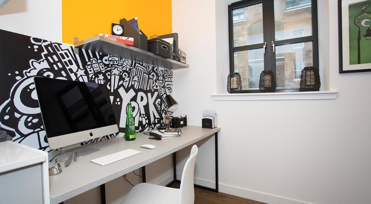 Modern City Living Studios At Riverside In The Heart Of Глазгоу Екстериор снимка